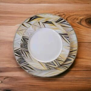 BLACK LEAF GOLD REAM DINNER/SIDE PLATES