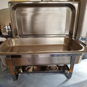 STACKABLE CHAFING DISHES