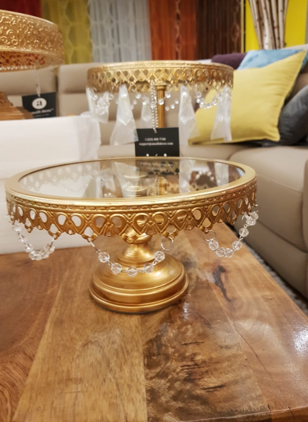CAKE STANDS